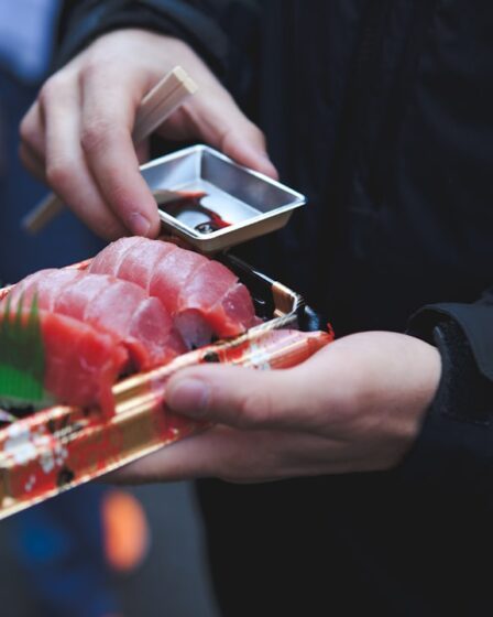 Photo Sushi platter