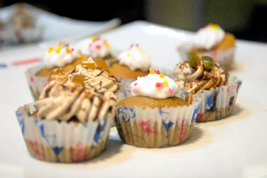 Photo Cake decorating